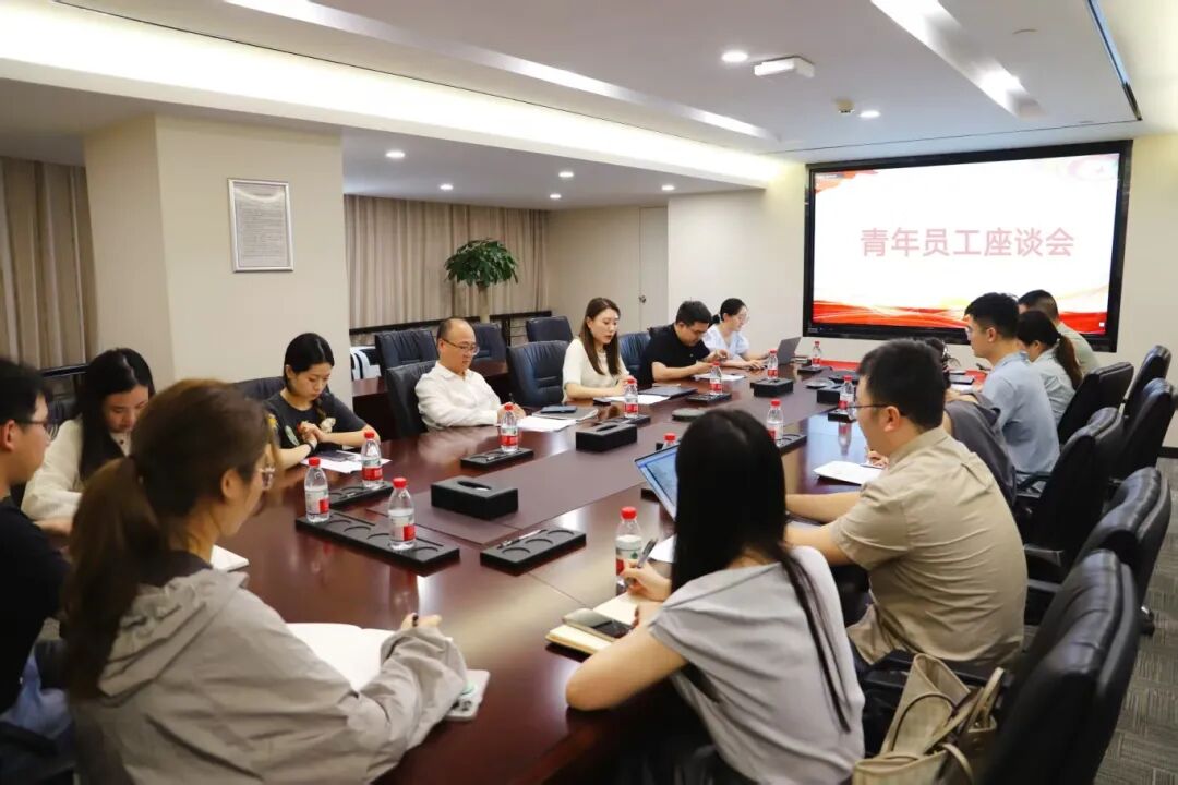 17609406041157819A7B.jpg 1dcd7a3156494ba3d2ad9afdb91a5a6d.jpg